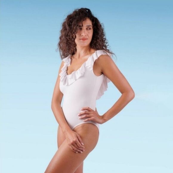 Liberty & Justice Nwt White High Leg Cheeky Ruffle One Piece Swimsuit Medium - Picture 1 of 6